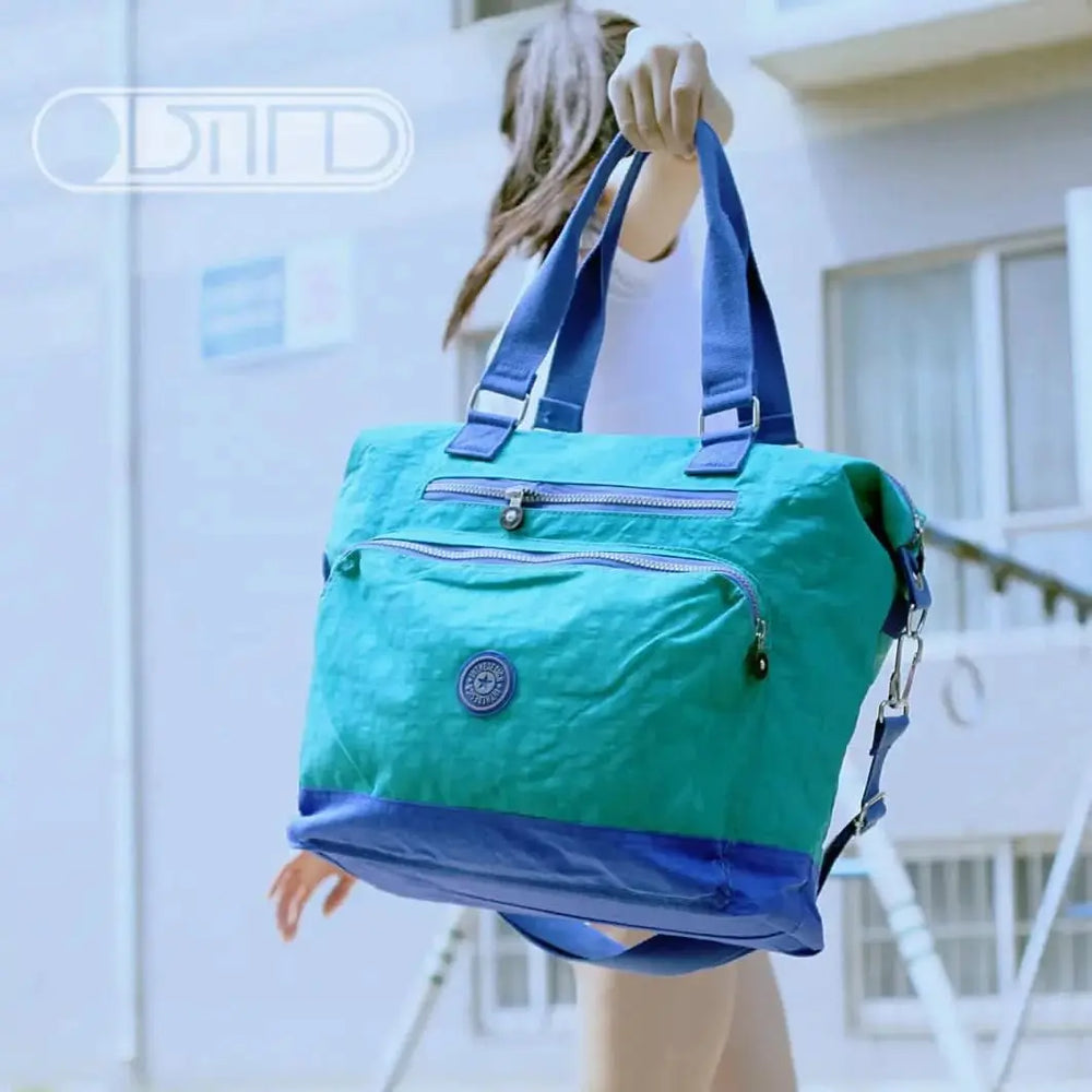 🎒Women's UrbanCare™ Crossbody Bag - Professional Style, Lightweight and Spacious.