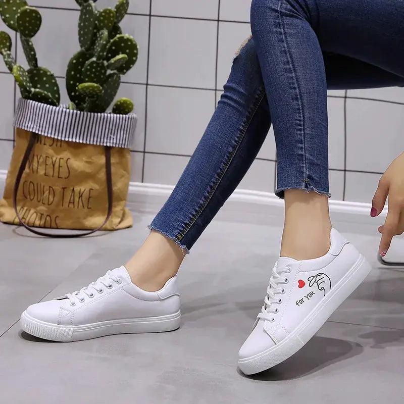Fashionable white breathable running shoes for women, new casual lace-up shoes with embroidered flowers for spring and autumn MedSurgery Store For Digital Health