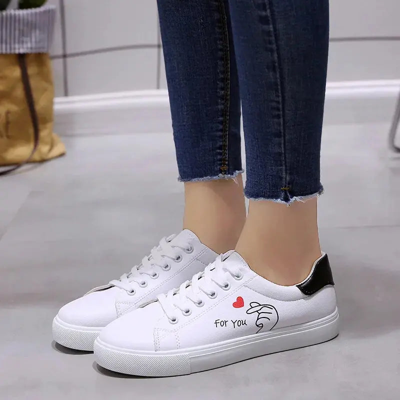 Fashionable white breathable running shoes for women, new casual lace-up shoes with embroidered flowers for spring and autumn MedSurgery Store For Digital Health