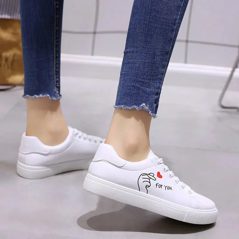 Fashionable white breathable running shoes for women, new casual lace-up shoes with embroidered flowers for spring and autumn MedSurgery Store For Digital Health
