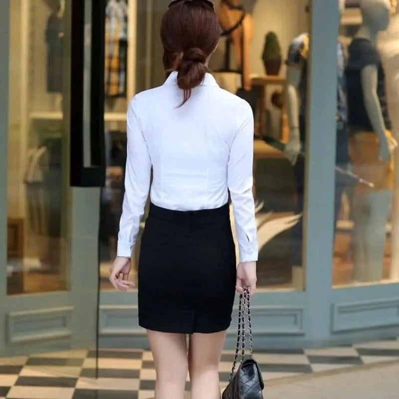 Premium Gauze Thermal Blouse for Women – Professional Long Sleeve, White Color.