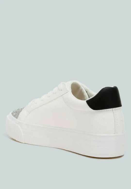Merida Chunky Glitter - Urban Sneakers with Metallic Star and Platform.